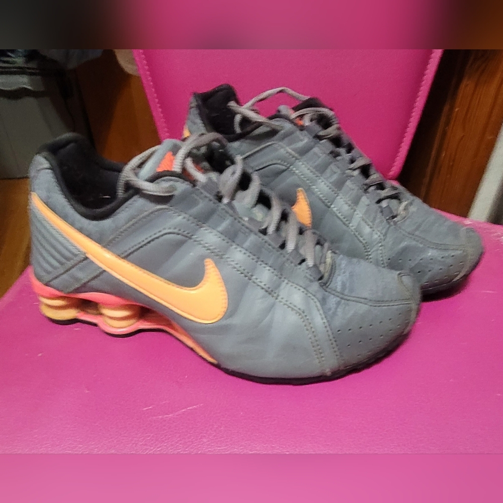 Nike Shox